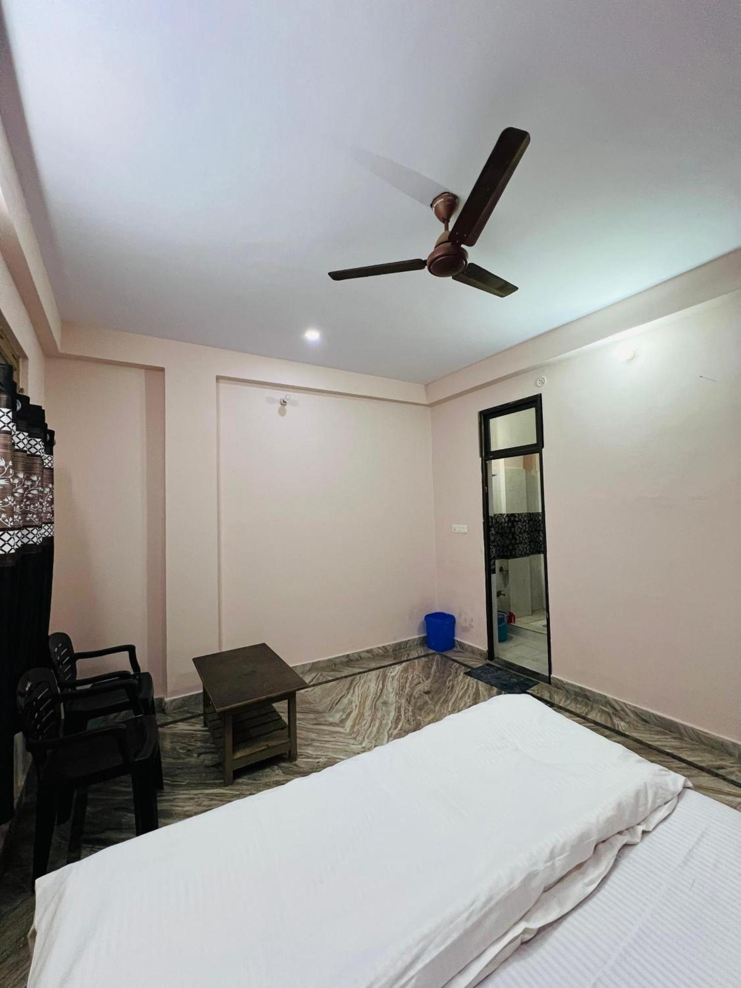 Annapurna Homestays Varanasi Esterno foto