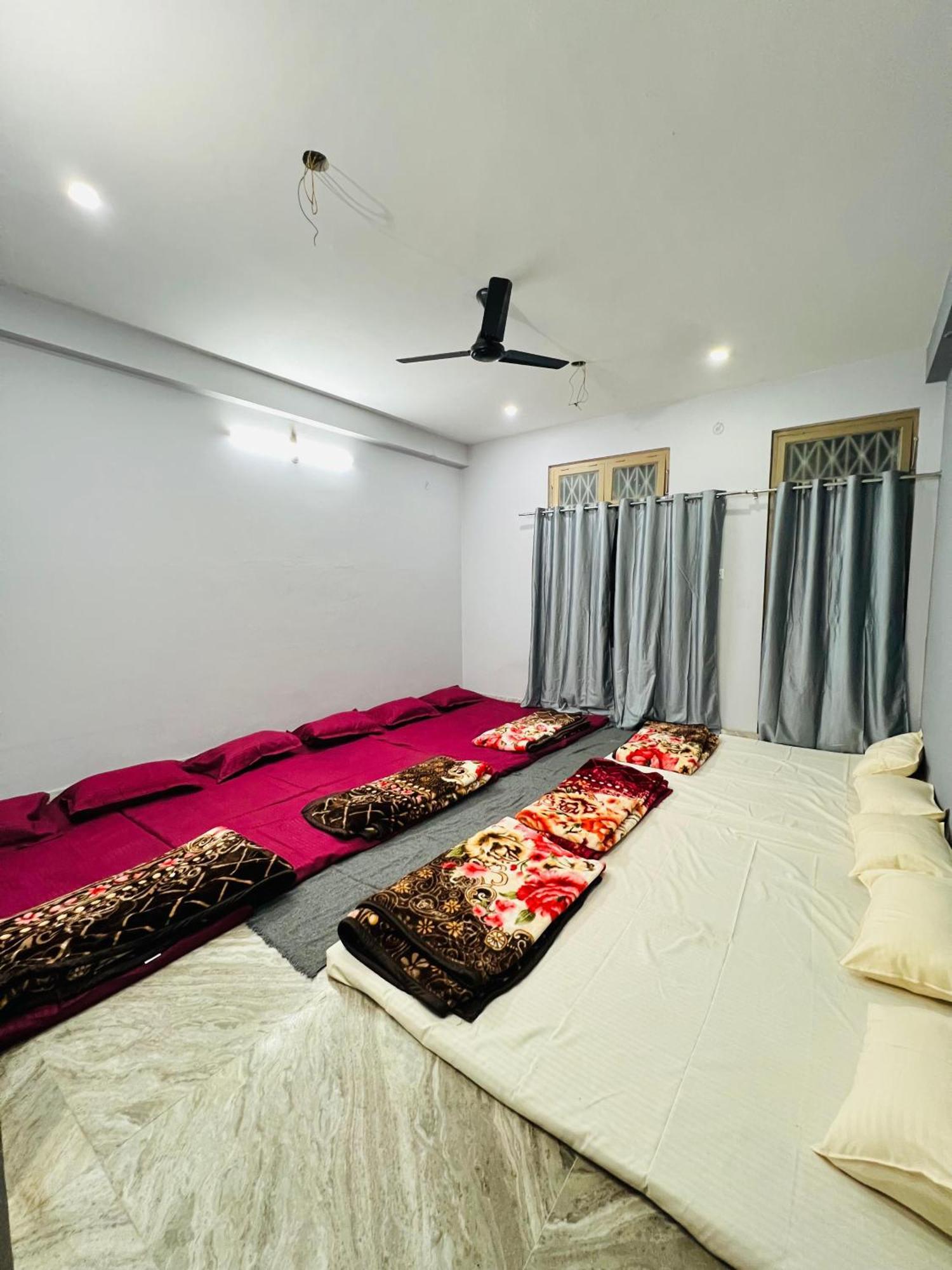 Annapurna Homestays Varanasi Esterno foto